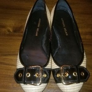 I'm selling Nice pair of Antonio Melani size 8